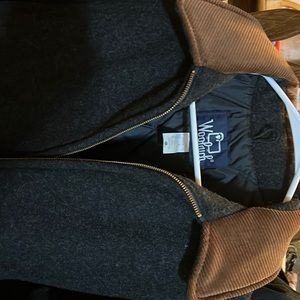 Woolrich Black wool coat with a brown collar.